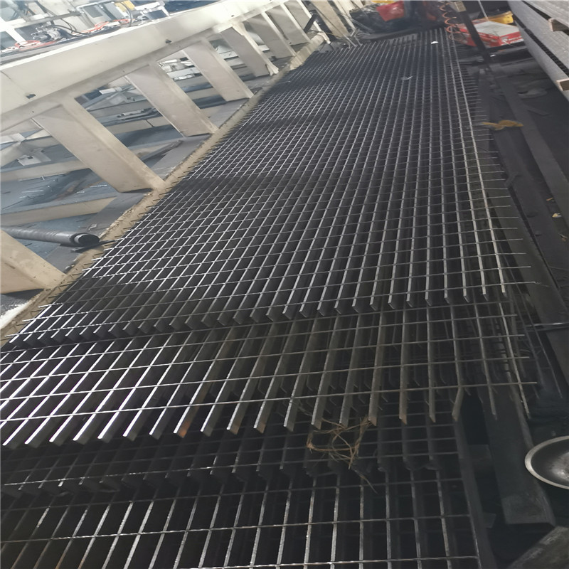 壓焊鋼格柵鍍鋅層附著力測試方法