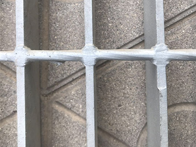 鋼格柵板樓梯踏板