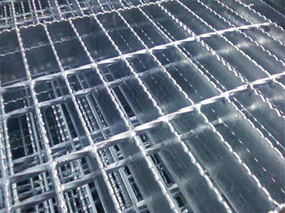 鍍鋅平臺(tái)鋼格板表面為什么要鍍鋅呢